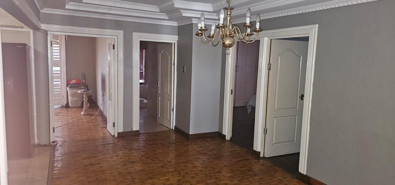 5 Bedroom Property for Sale in Guguletu Western Cape